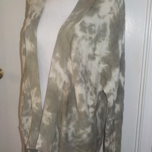 GILDED INTENT SIZE SMALL GREEN AND CREAM TIE-DYE OPEN FRONT CARDIGAN SWEATER - Picture 8 of 11
